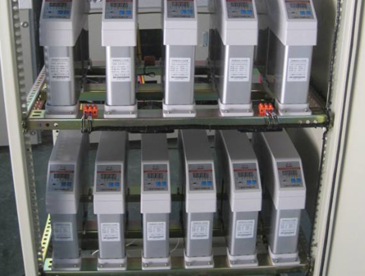 紫電電氣_低壓開關(guān)柜內(nèi)電容器安全運行的電流、電壓和溫度有什么要求